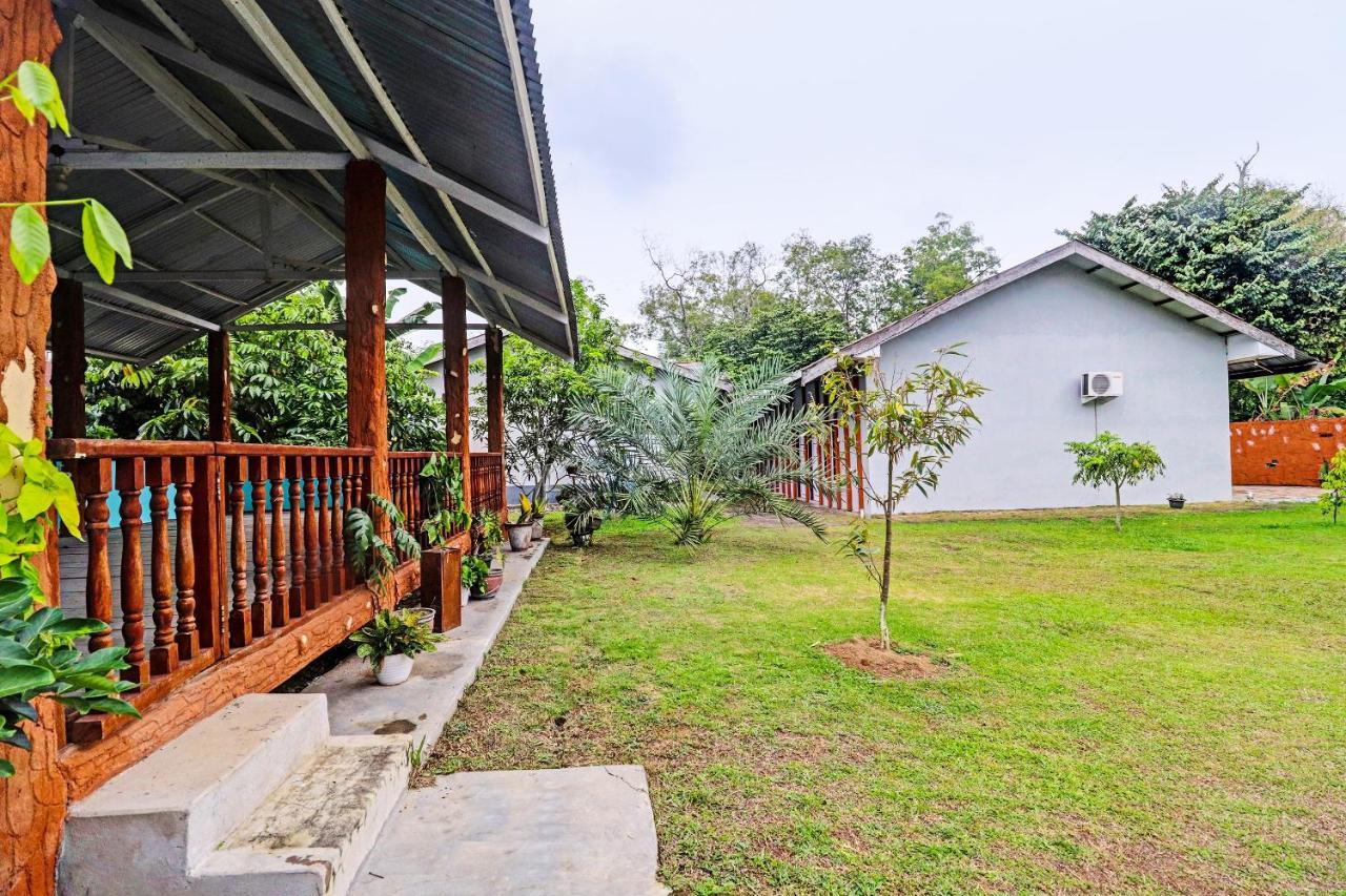 Отель Oyo 92056 Asri Kost Syariah Джамби Экстерьер фото
